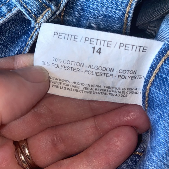 Gloria Vanderbilt capris Size 14 Petite - Picture 6 of 6